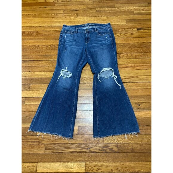Torrid Perfect Super Flare Vintage Stretch Jeans Womens 14R Dark Wash Distressed - Picture 1 of 7